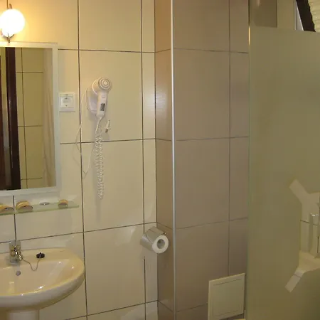 فندق Asti Arthotel سينيموريتس