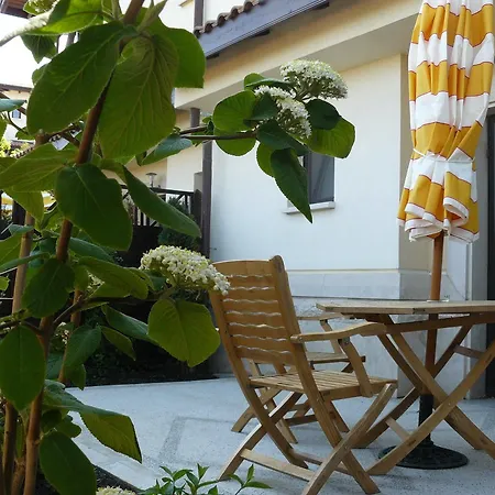 فندق Asti Arthotel