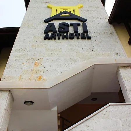 Asti Arthotel فندق 3*